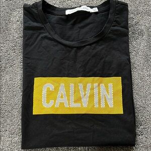 Calvin Klein Black and Yellow Short Sleeve Tee